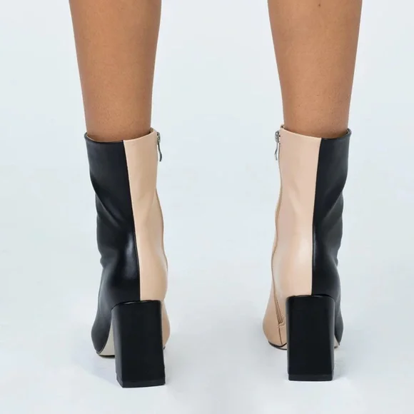 PRINCESS POLLY | Two Sided Story Boots in Black & Cream🖤 - Picture 5 of 13